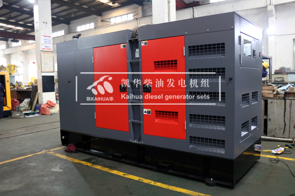出口新加坡的300KW靜音發電機組組成功出廠（chǎng）