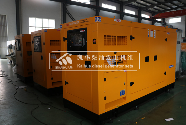 出（chū）口南非的三台100KW靜音發電（diàn）機組成（chéng）功出廠