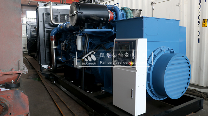 丹東市地產一台900kw玉柴發電機（jī）組成功出廠