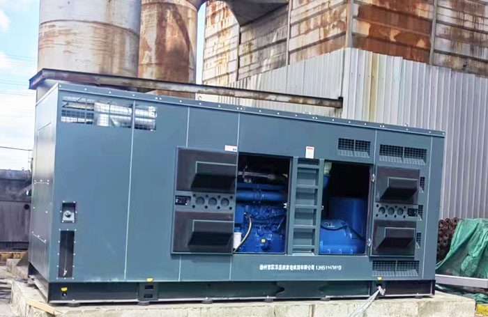 1000KW玉柴低噪（zào）音（yīn）發電機組在北京客戶現場就位安裝測試成功